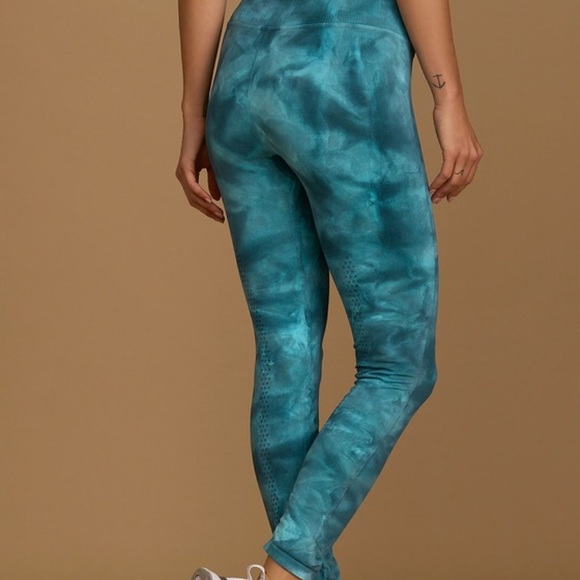 NWT Free People Movement Good Karma Leggings - Picture 3 of 4